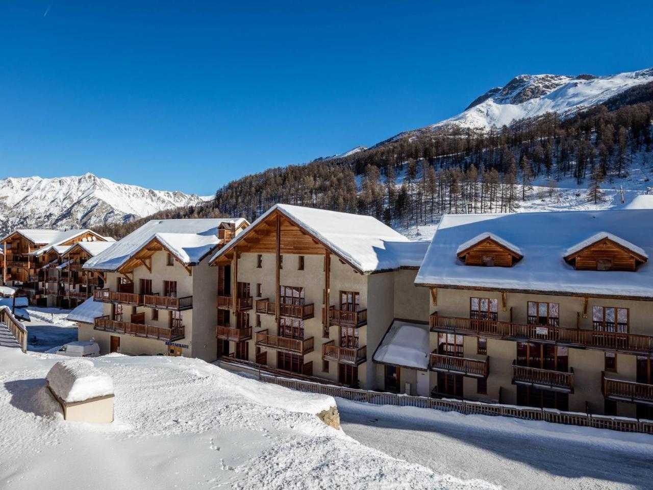 Aparthotel Sunweb Les Balcons De Bois Mean Les Orres Zewnętrze zdjęcie