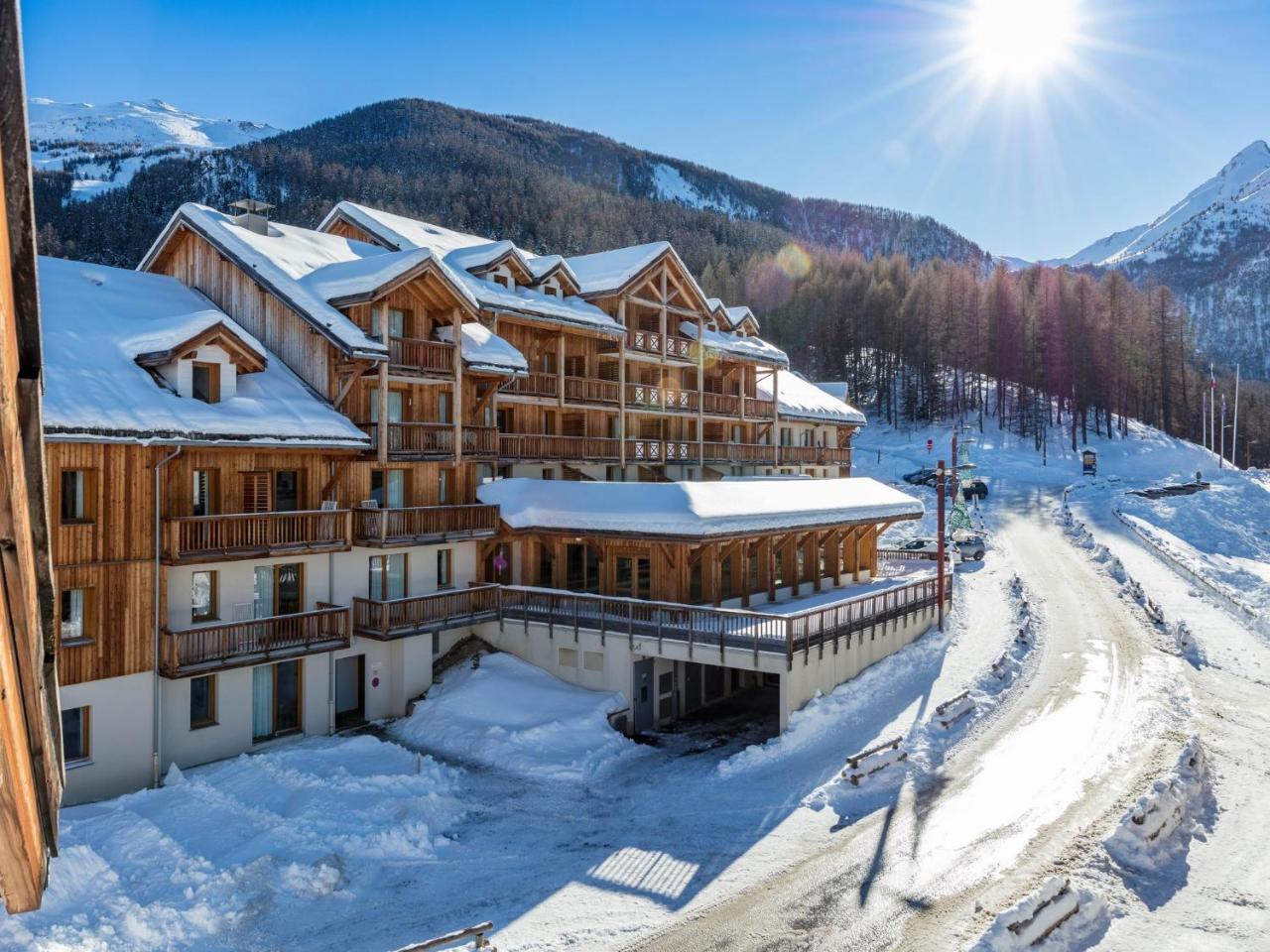 Aparthotel Sunweb Les Balcons De Bois Mean Les Orres Zewnętrze zdjęcie